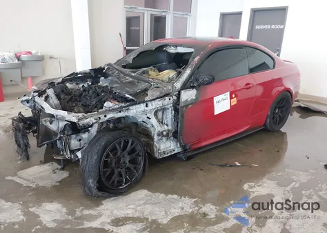 2011 BMW M3 z USA, uszkodzony, nr VIN WBSKG9C58BE645803